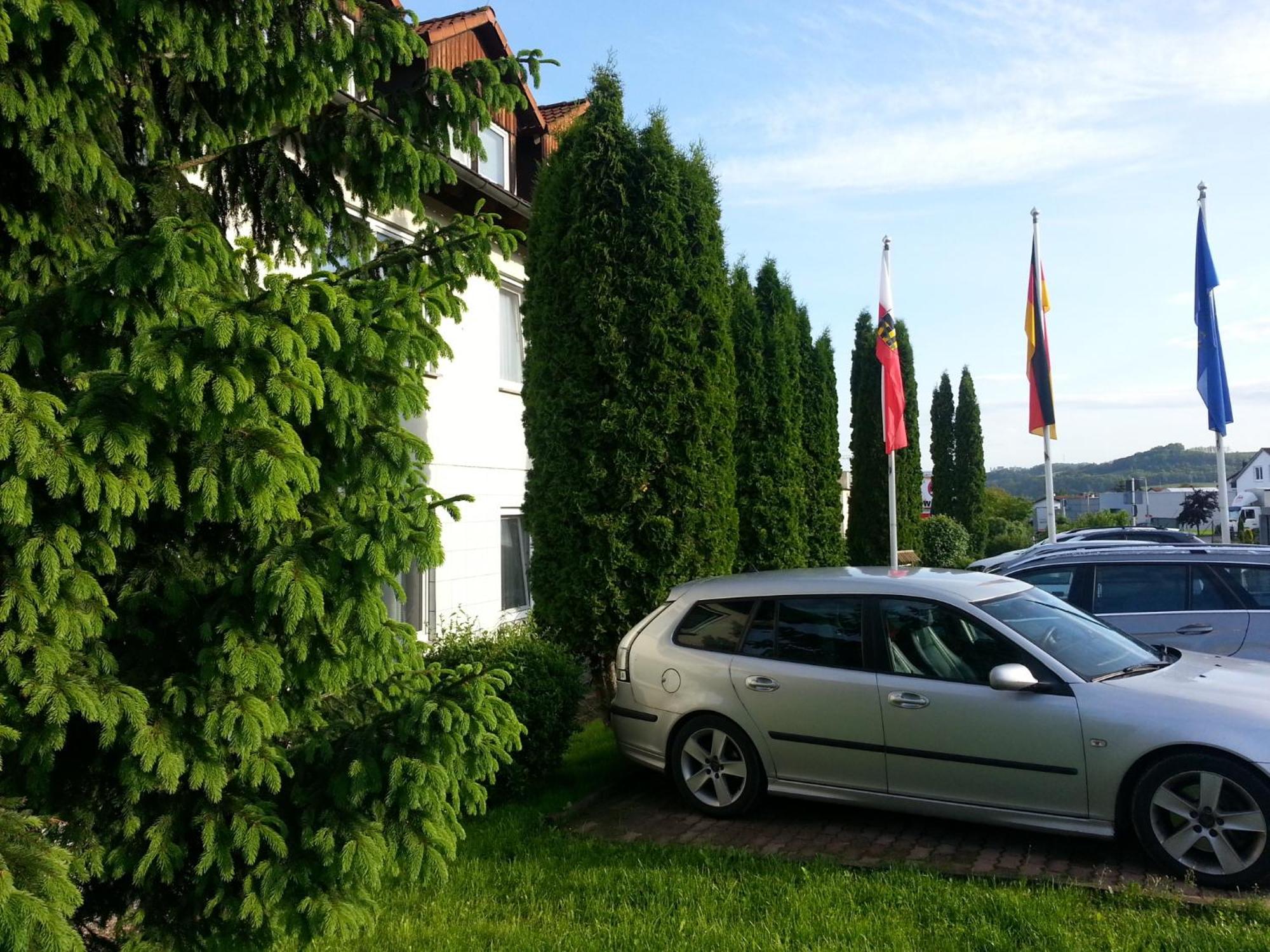 Hotel Panorama Niederfüllbach Buitenkant foto